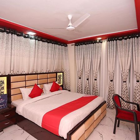 Juhi Bari Oyo 23495 Hotel The Park מראה חיצוני תמונה